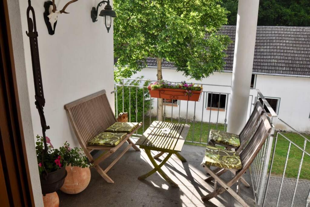 Koebelerhof - Stilvoll Eingerichtete Landwohnung Kordorf Exteriör bild